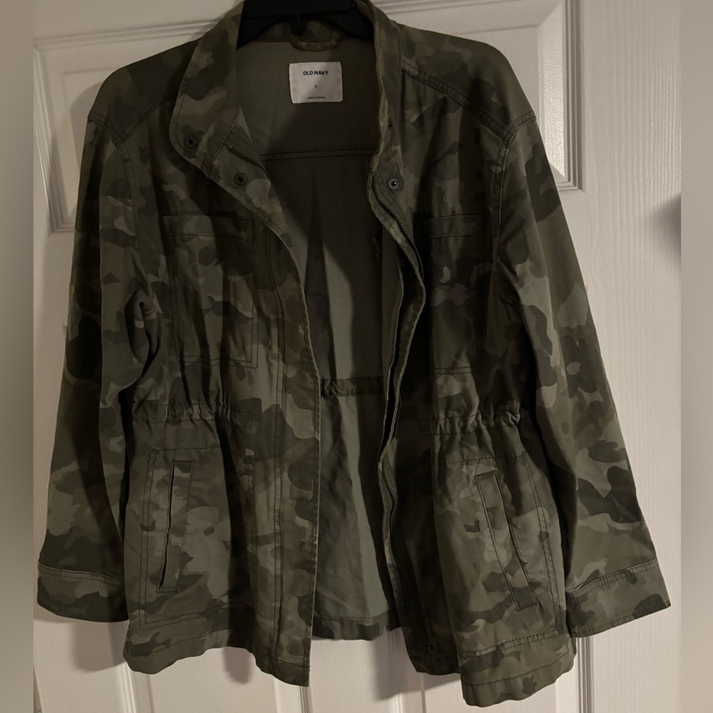 Old Navy Women's Green Camo Utility Jacket